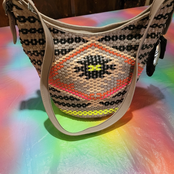 Coach dreamweaver bucket - Picture 2 of 12